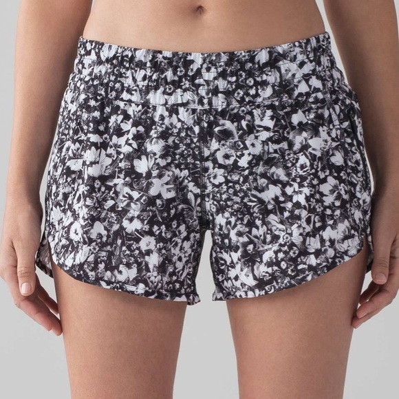 lululemon athletica Pants - Lululemon Tracker Short V